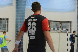 33